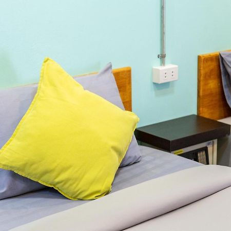 Hostel Samed Big Whale Rayong Zewnętrze zdjęcie
