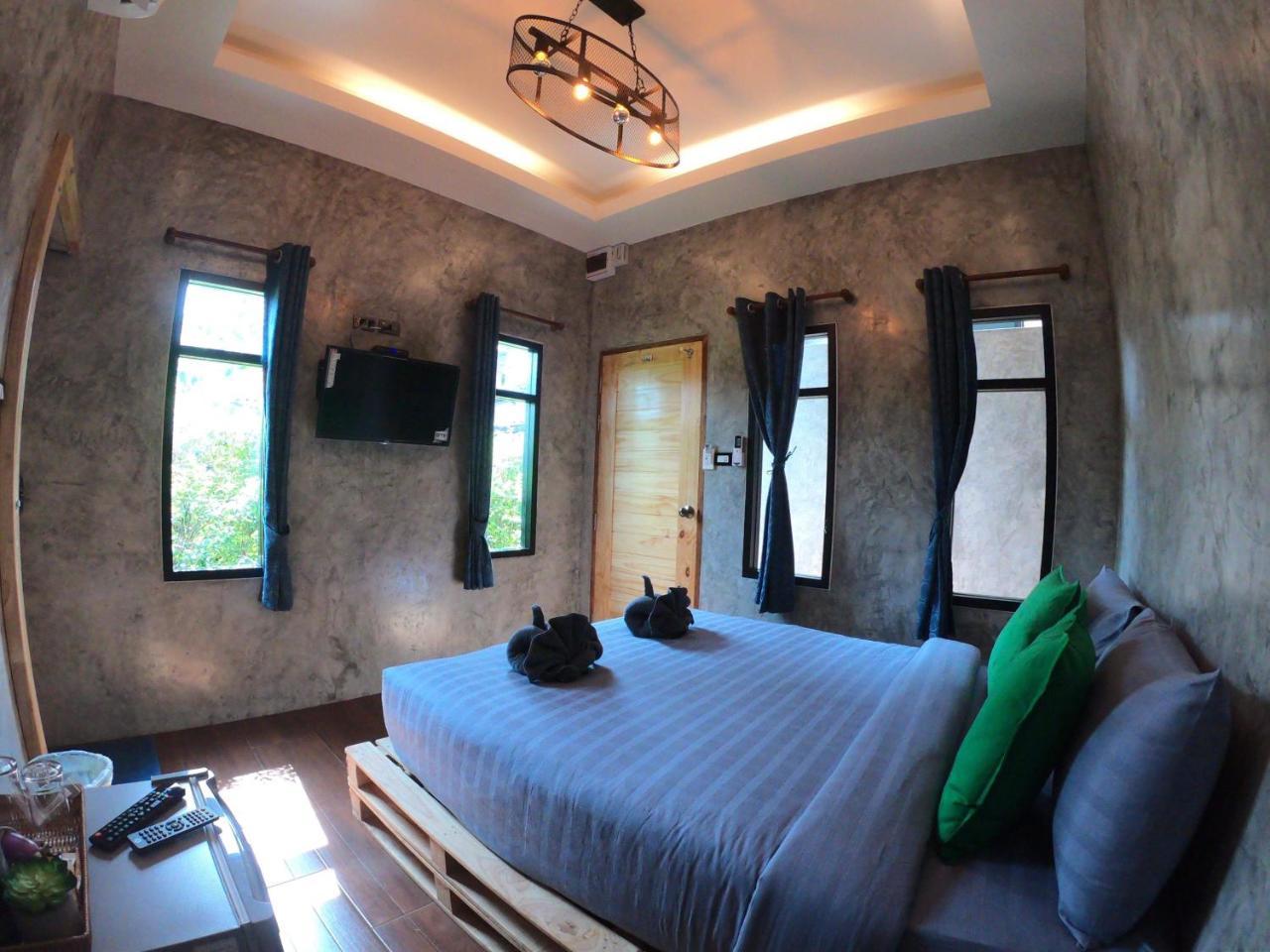 Hostel Samed Big Whale Rayong Zewnętrze zdjęcie